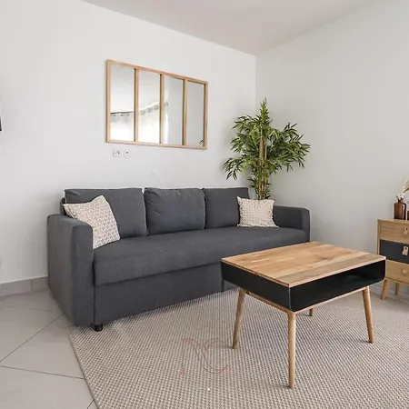 Disneyland-paris 8pers, Wifi, Parking, Garden Apartment Montevrain